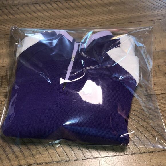 LL Bean Fleece Zip up Classic LL Bean Patch in Power Purple. Soft. All Season - Picture 13 of 17